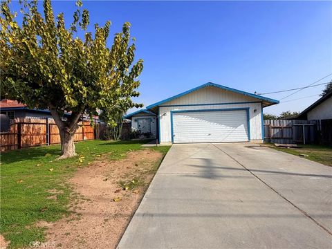 Photo of 715 Crane Street, Bakersfield, CA 93306 (MLS # RS25275687)