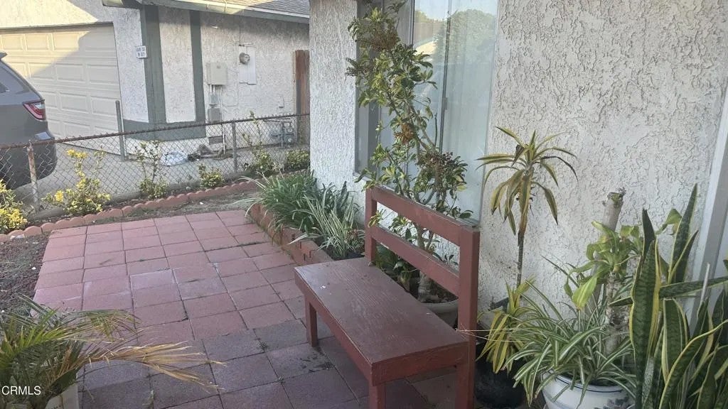 Photo of 120 Clark Court, Oxnard, CA 93033 (MLS # V1-39070)