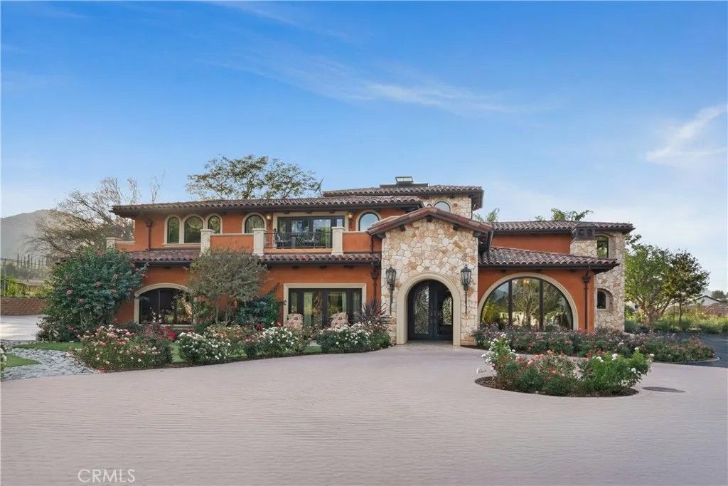 Photo of 4050 Lester Ave, Corona, CA 92881 (MLS # IG25261341)