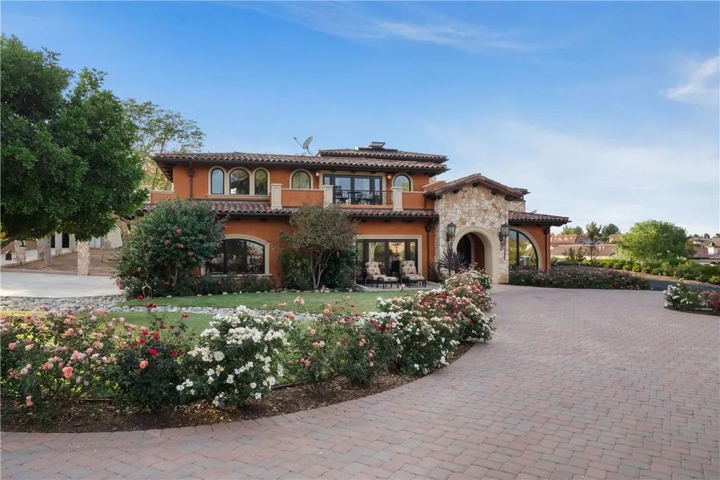 Photo of 4050 Lester Ave, Corona, CA 92881 (MLS # IG25261341)