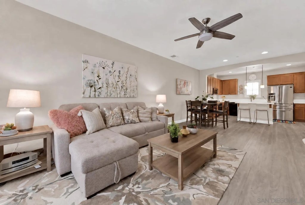 Photo of 10505 Zenor Ln #21, San Diego, CA 92127 (MLS # 260022138)