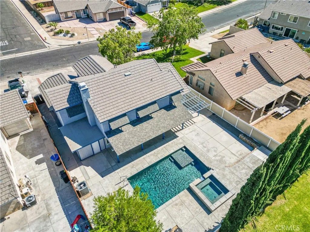 Photo of 12832 King Canyon, Victorville, CA 92392 (MLS # IV25238053)