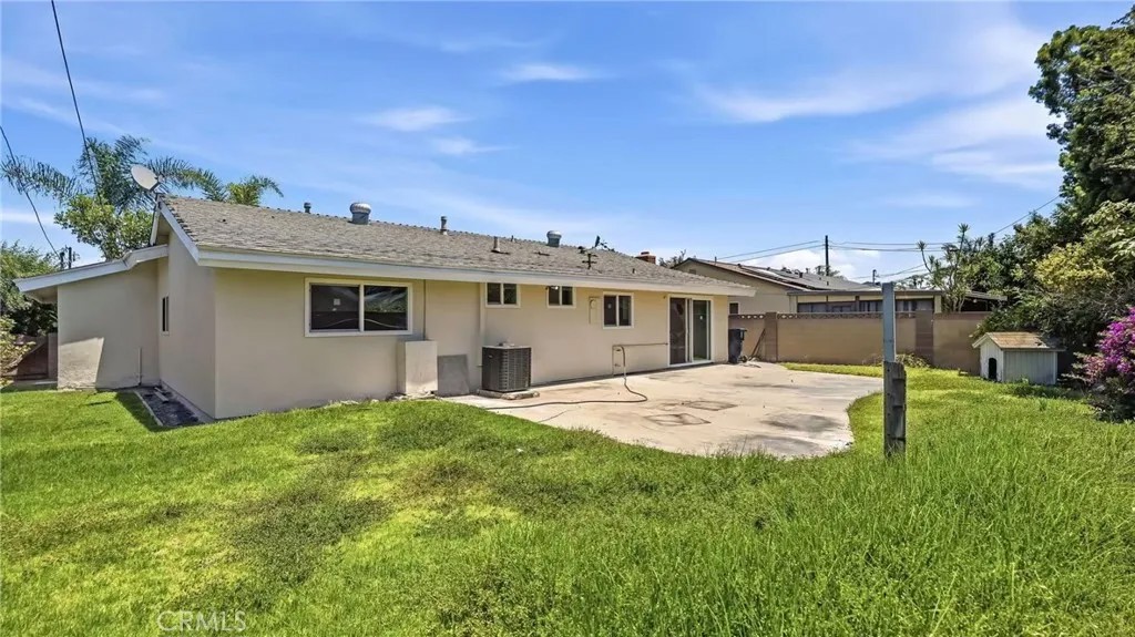 6022 Santa Barbara