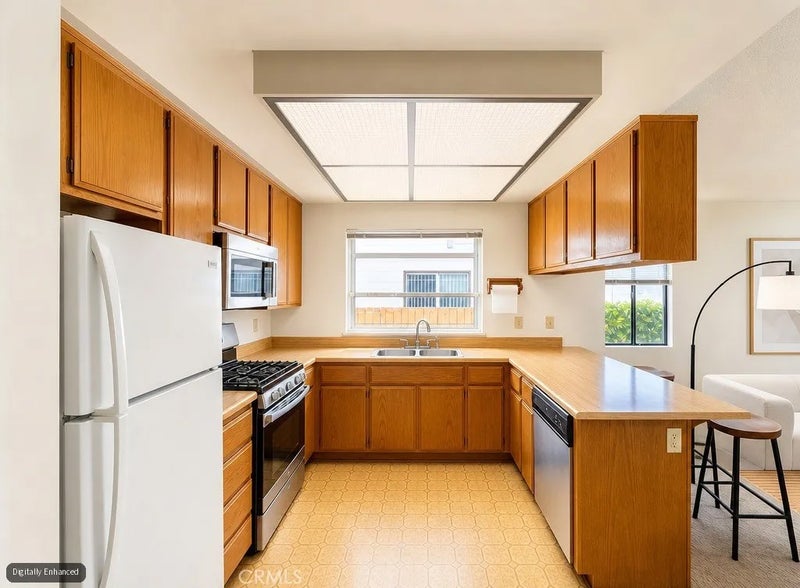 63 Rainbow Ridge