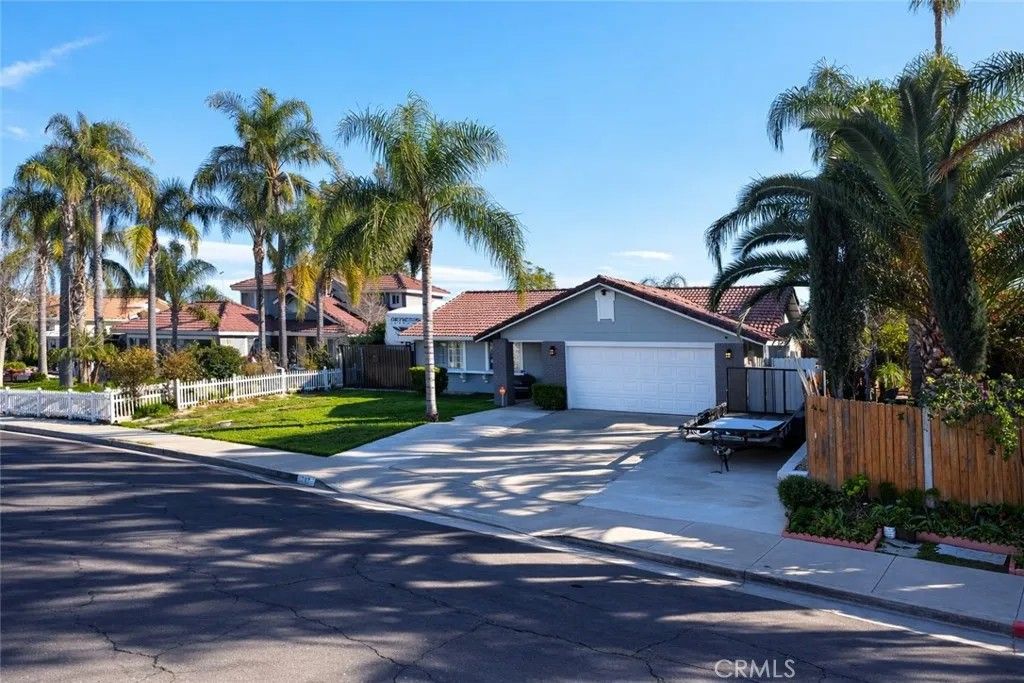 Photo of 707 Crystal Creek, Perris, CA 92571 (MLS # IV26044477)