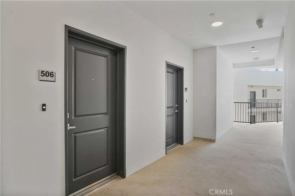 Photo of 8750 Sepulveda Boulevard #305, North Hills, CA 91343 (MLS # SR26071658)