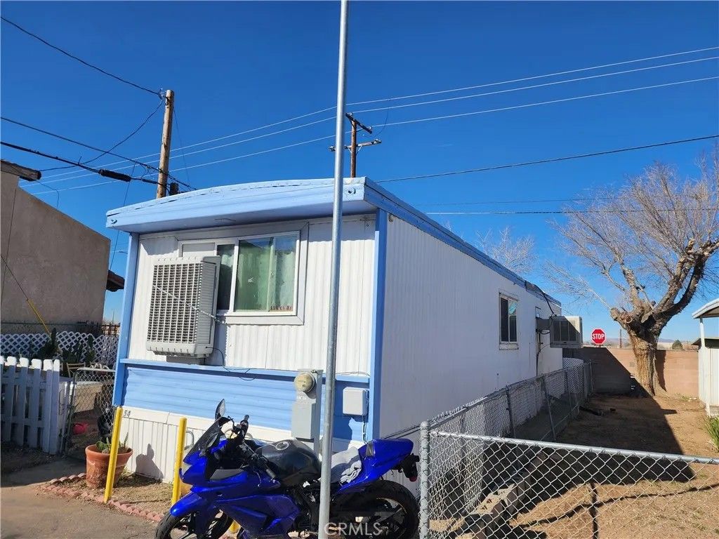 Photo of 22325 Highway 18, Unit #54, Apple Valley, CA 92307 (MLS # IG26041295)