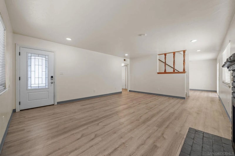 7021 Madrone Ave