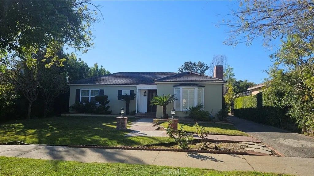 Photo of 1525 Bellwood Rd, San Marino, CA 91108 (MLS # WS26010375)