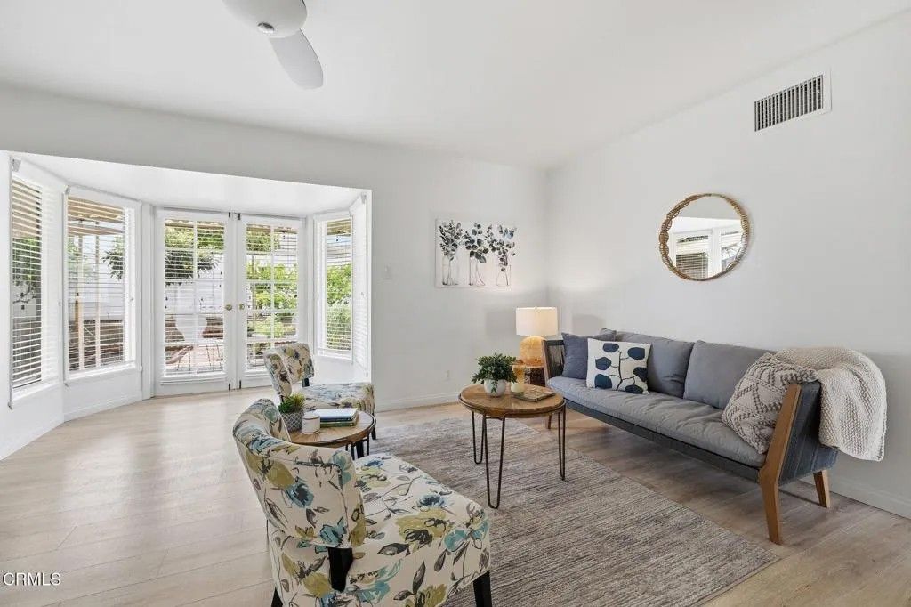 Photo of 123 Pajaro Avenue, Ventura, CA 93004 (MLS # V1-35579)