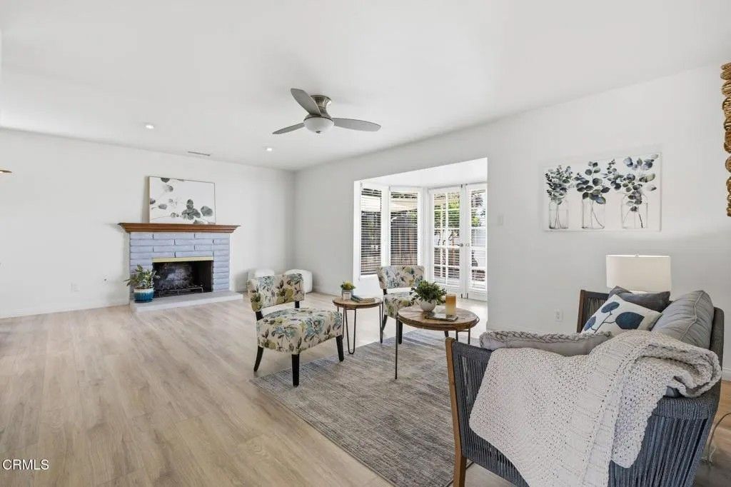 Photo of 123 Pajaro Avenue, Ventura, CA 93004 (MLS # V1-35579)