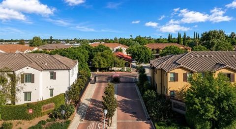 Photo of 140 Ivy Avenue #A4, Patterson, CA 95363 (MLS # CV26162737)