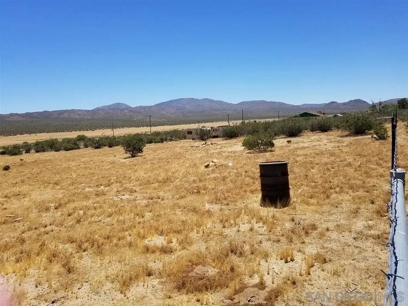 7438 Overland Stage Rd 358