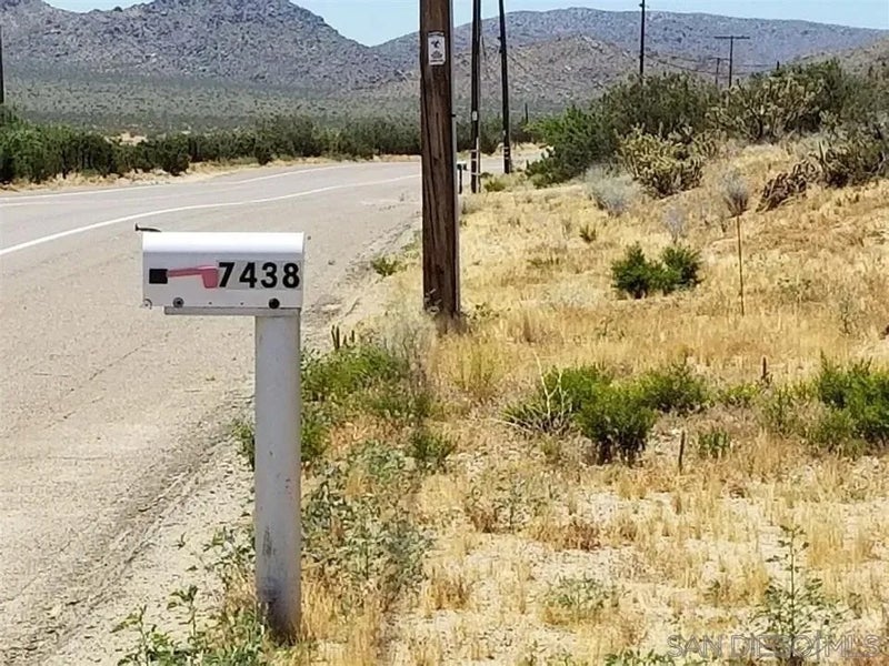 7438 Overland Stage Rd 358