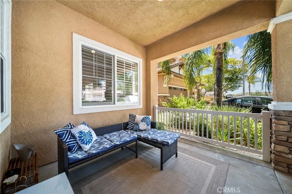 21152 Cross Creek