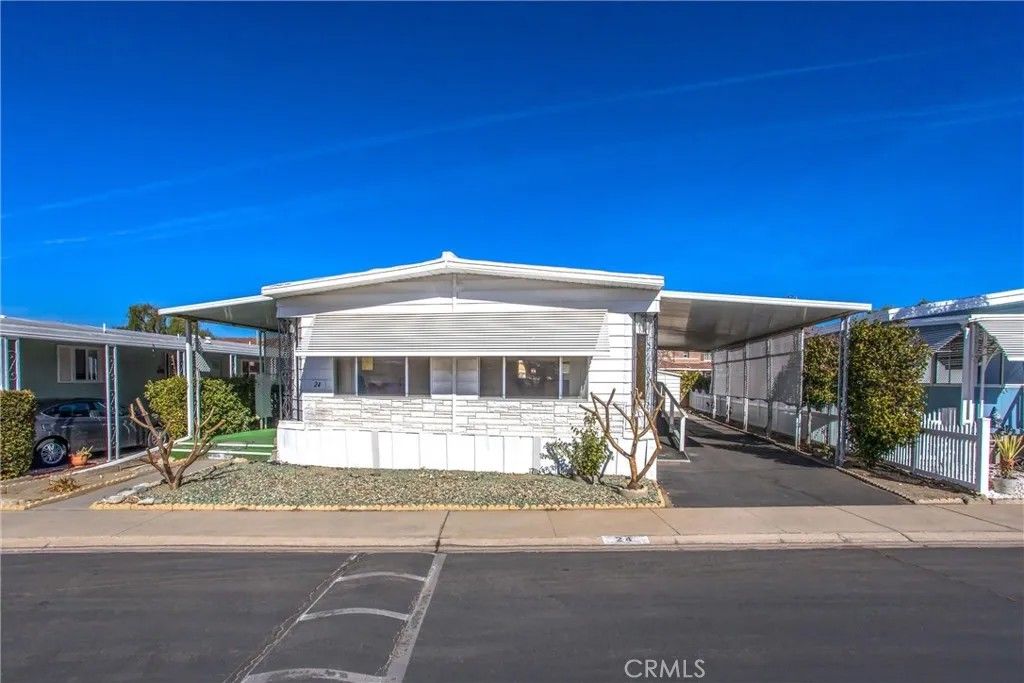 Photo of 1251 Lugonia Ave #24, Redlands, CA 92374 (MLS # IG26041960)