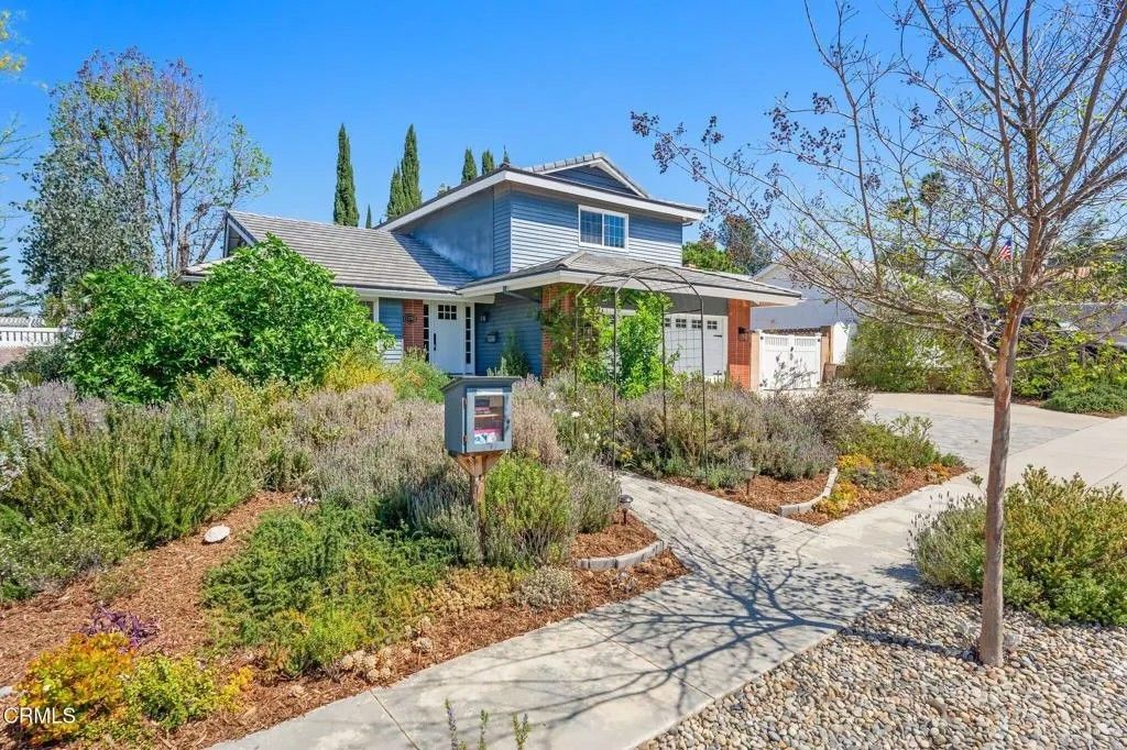 Photo of 1258 Rotella Street, Newbury Park, CA 91320 (MLS # V1-35326)