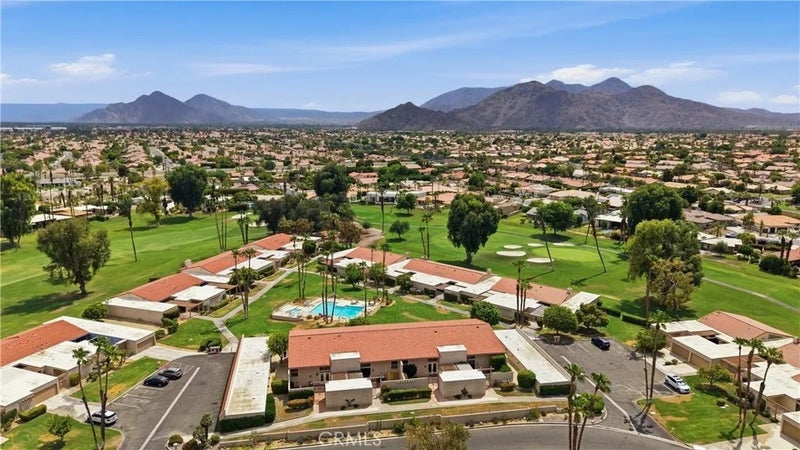 43337 Lacovia Drive