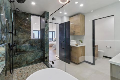 Tiny photo for 700 Front St #1402, San Diego, CA 92101 (MLS # 250039305)