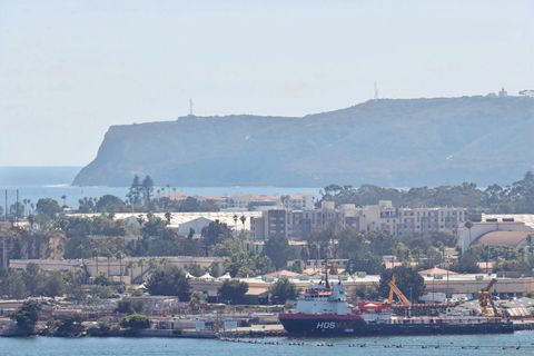 Tiny photo for 700 Front St #1402, San Diego, CA 92101 (MLS # 250039305)