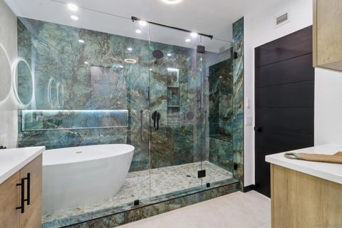 Tiny photo for 700 Front St #1402, San Diego, CA 92101 (MLS # 250039305)