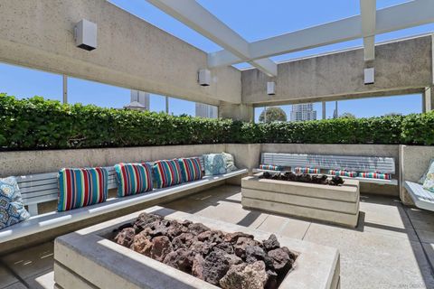 Tiny photo for 700 Front St #1402, San Diego, CA 92101 (MLS # 250039305)