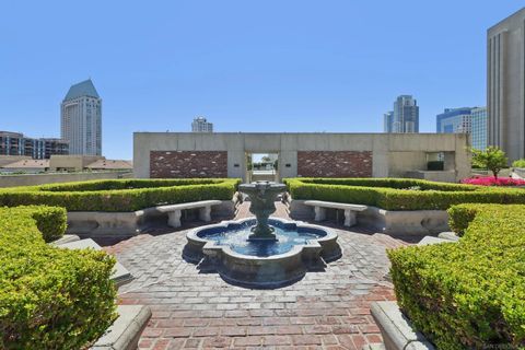 Tiny photo for 700 Front St #1402, San Diego, CA 92101 (MLS # 250039305)
