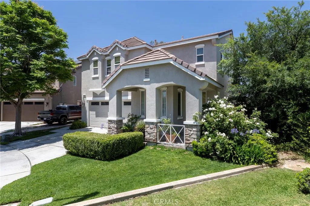 3819 Saint Austell