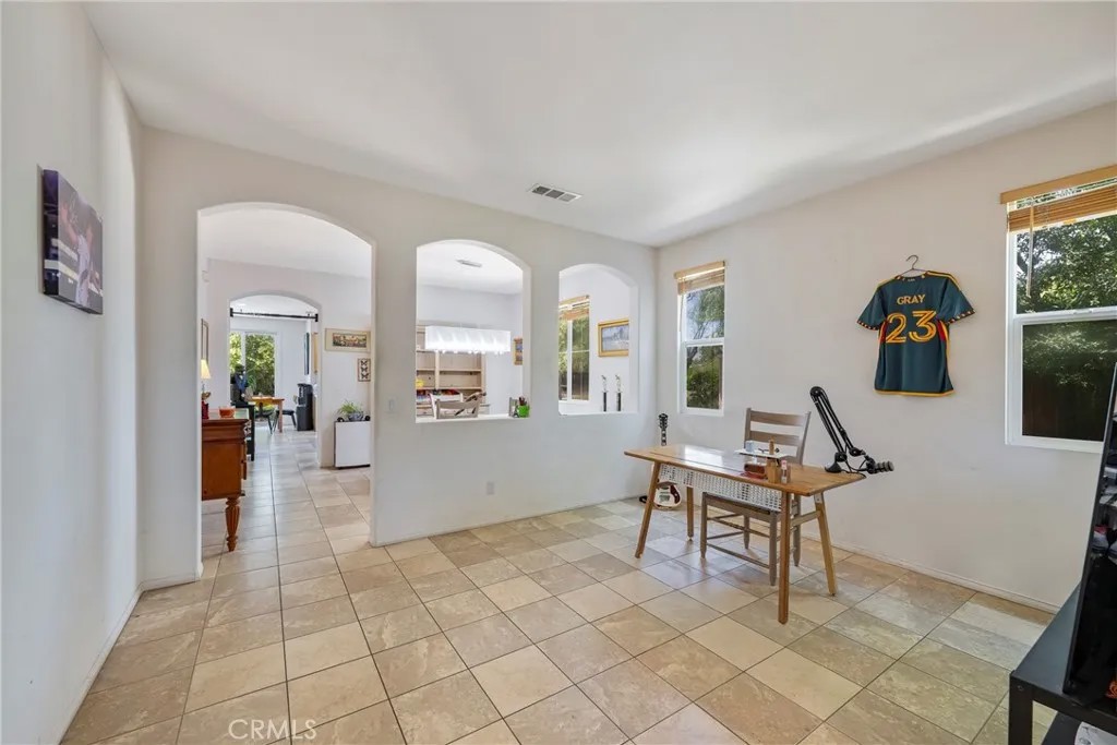 3819 Saint Austell