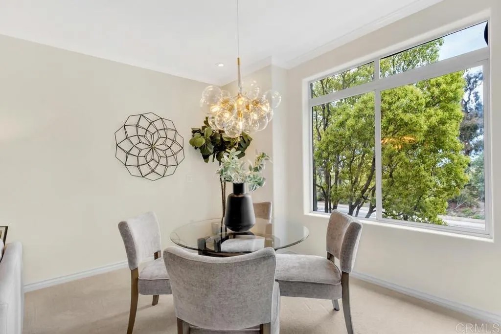 9253 Regents Road A203