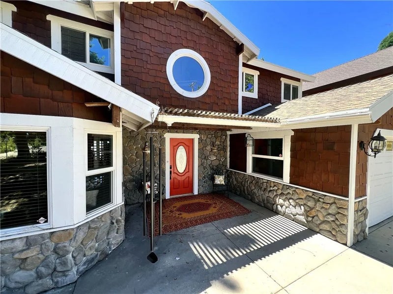 1834 Nob Hill