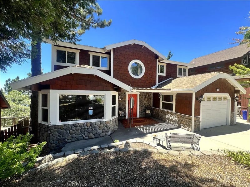 1834 Nob Hill