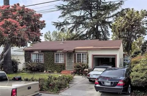 Photo of 2075 Flagstone Ave, Duarte, CA 91010 (MLS # CV25277778)