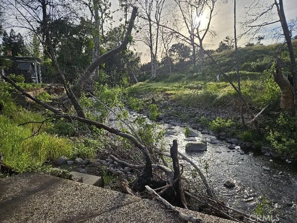 Photo of 109 Sycamore Valley, Chico, CA 95973 (MLS # SN26067111)