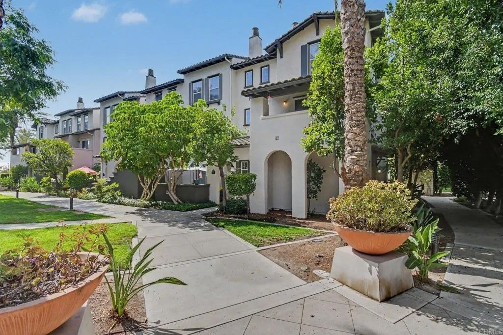 2163 Dutchman Court 79