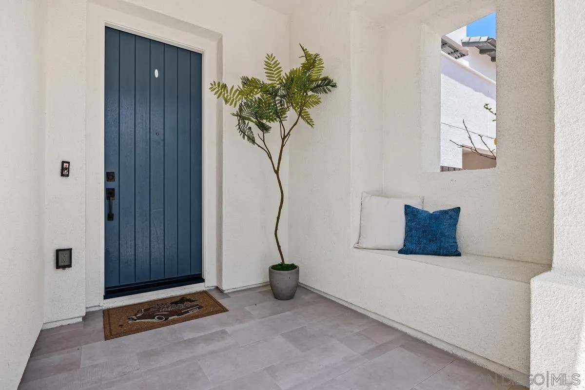 6120 Artisan Way