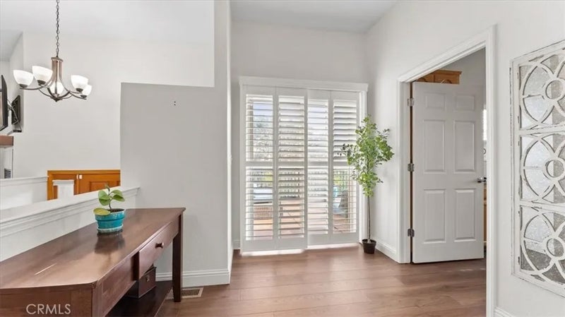 3536 Shadowtree Lane