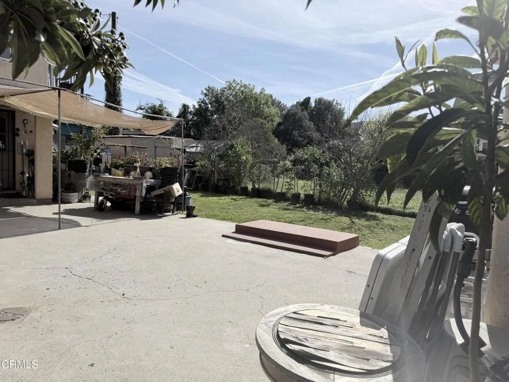 Photo of 321 Walnut Street, Santa Paula, CA 93060 (MLS # V1-36040)