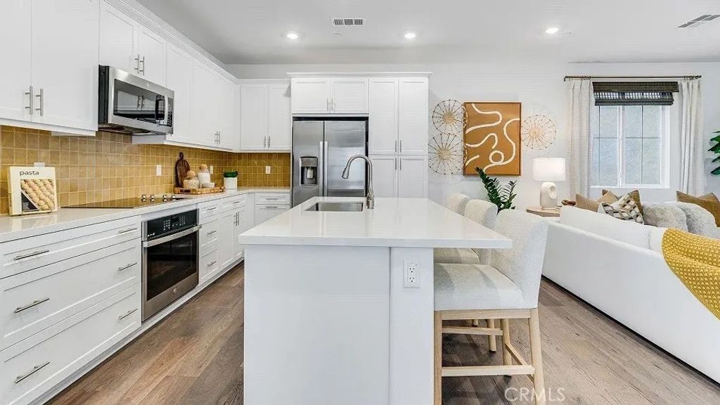 Photo of 1788 Falcon Street, Rialto, CA 92376 (MLS # SW26012512)