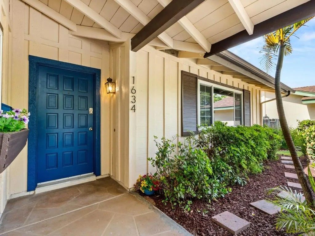 Photo of 1634 Boyle Avenue, Escondido, CA 92027 (MLS # NDP2603854)