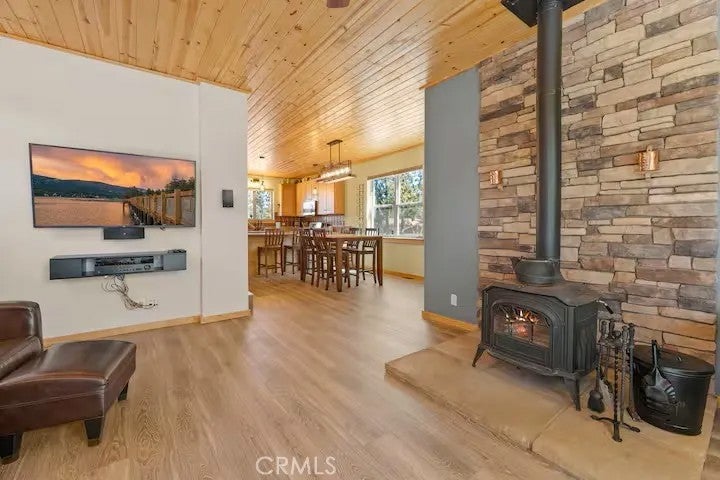 40272 Mahanoy Lane