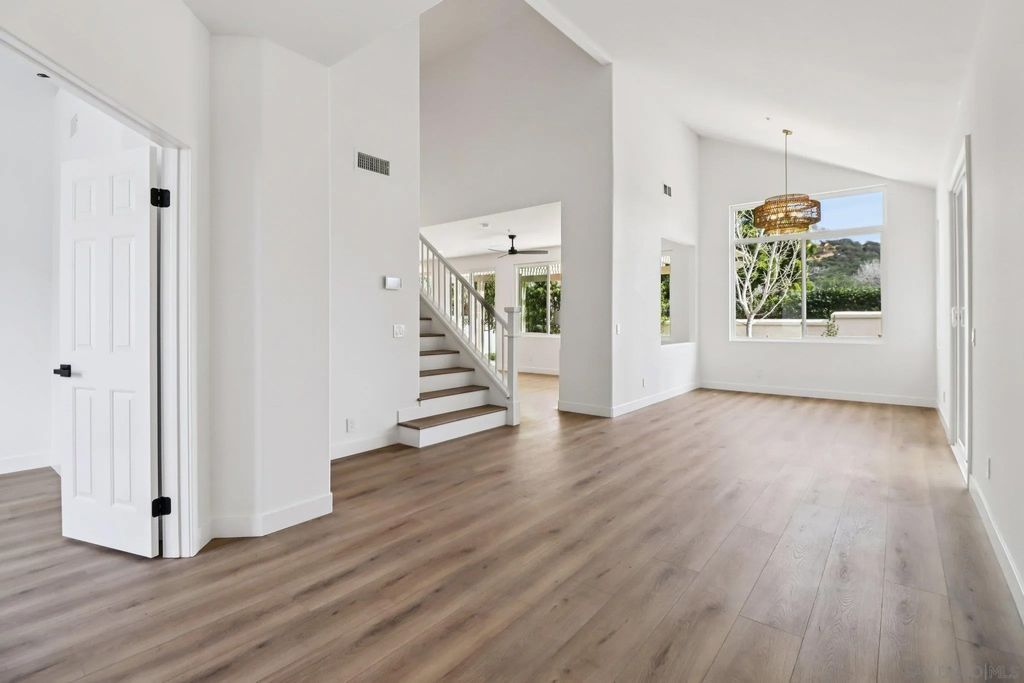 Photo of 2082 Fairhope Loop, Vista, CA 92081 (MLS # 260003915)