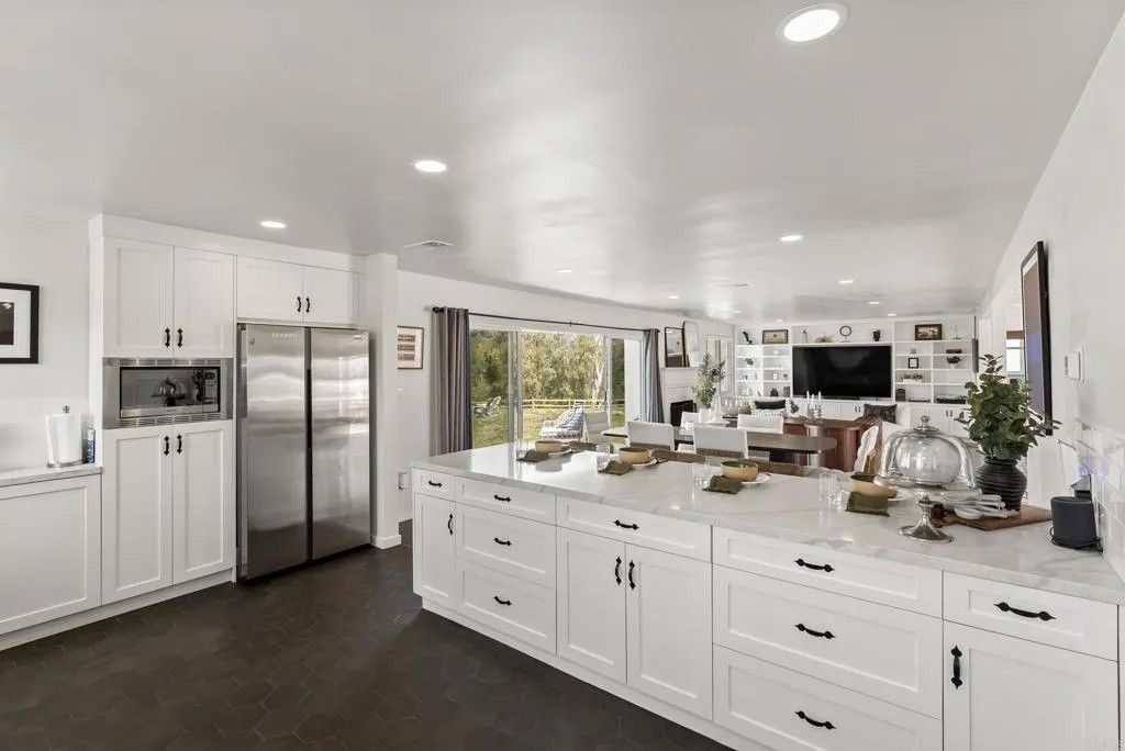 Photo of 5306 Linea del Cielo, Rancho Santa Fe, CA 92067 (MLS # NDP2509265)
