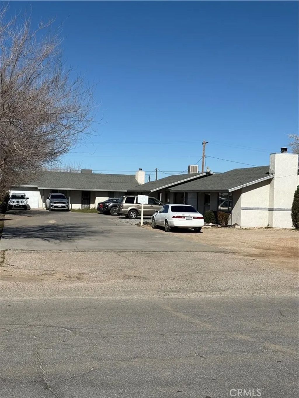 Photo of 20958 Nisqually Road, Apple Valley, CA 92308 (MLS # SB26014284)