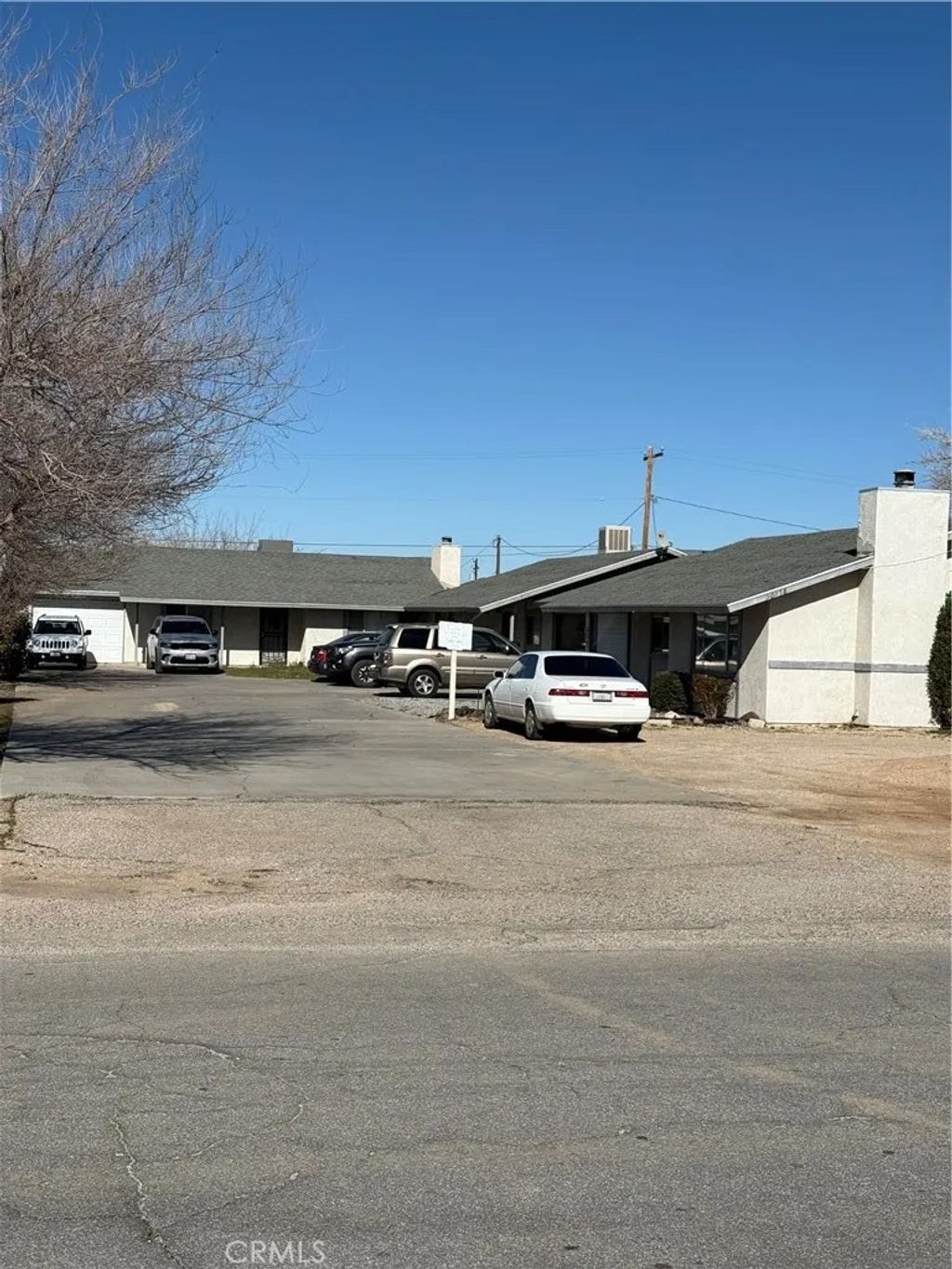 Photo of 20958 Nisqually Road, Apple Valley, CA 92308 (MLS # SB26014284)