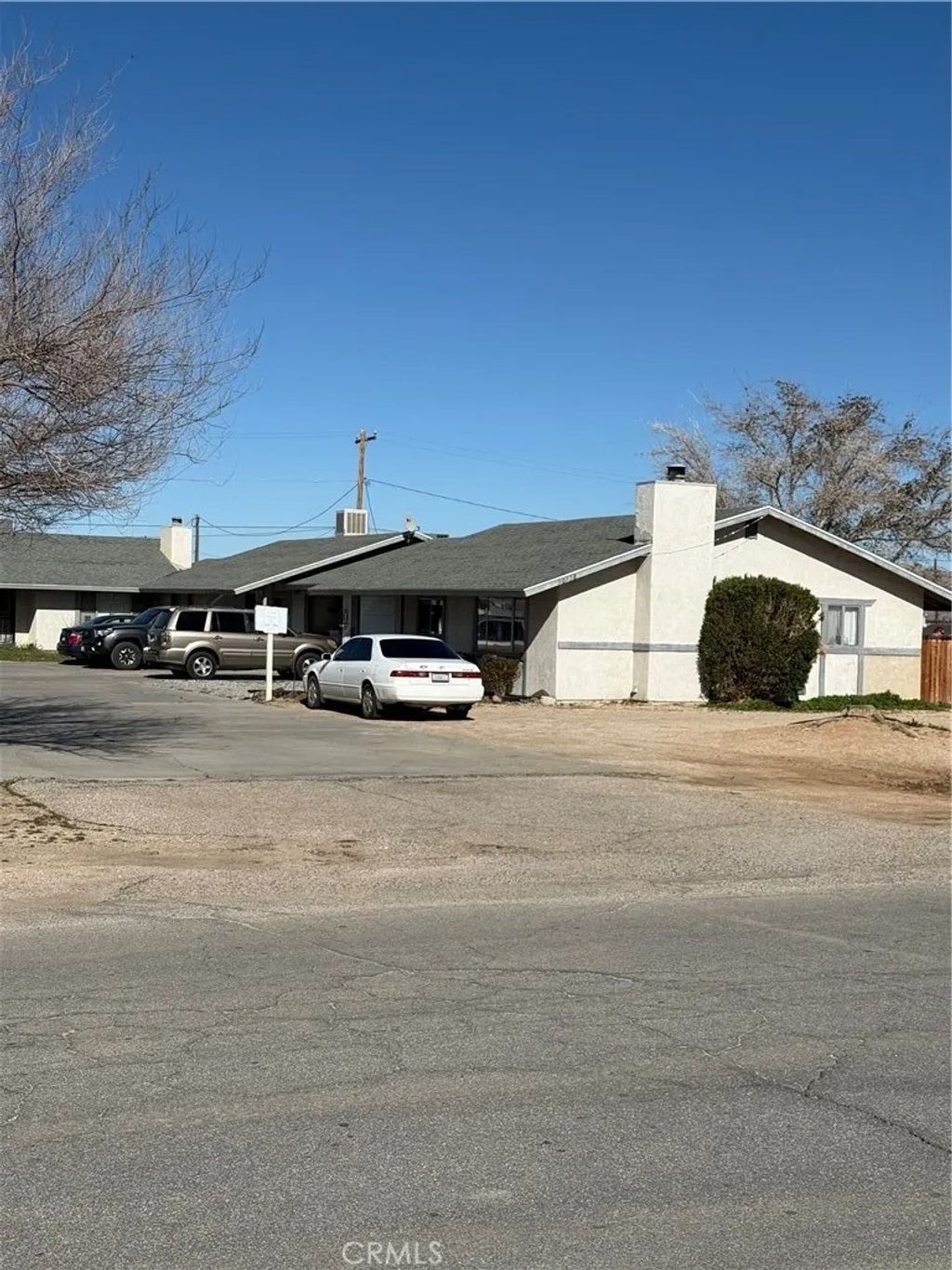 Photo of 20958 Nisqually Road, Apple Valley, CA 92308 (MLS # SB26014284)