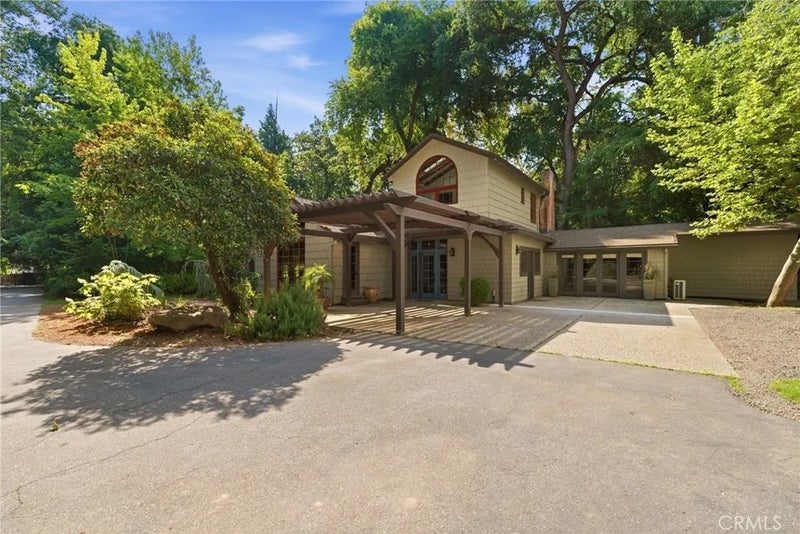 9345 Stanford Lane
