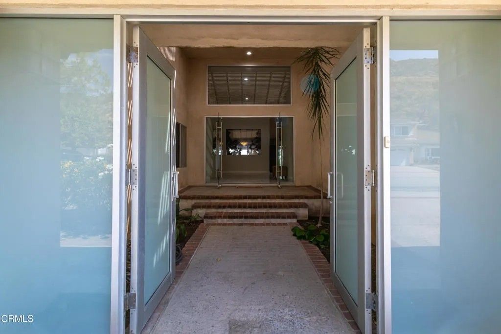 Photo of 1212 Arno Drive, Sierra Madre, CA 91024 (MLS # P1-26983)