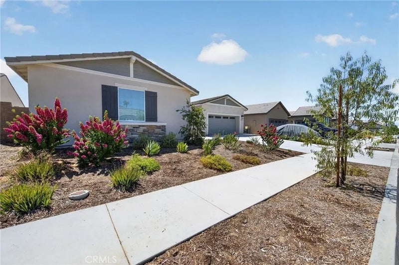 30699 Pitch Pine Dr