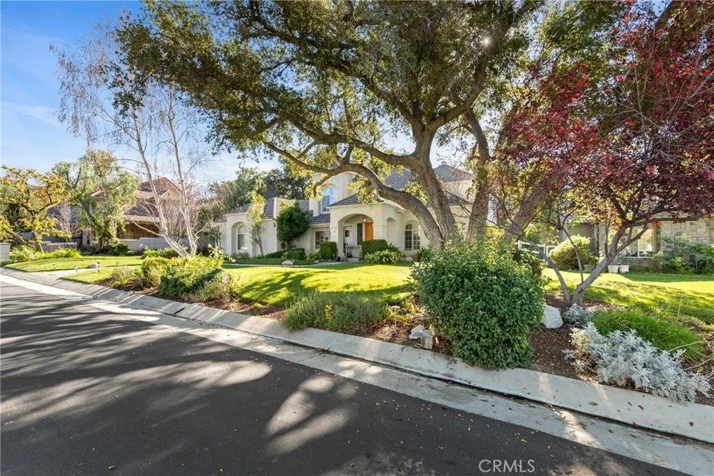 Photo of 15562 Bronco Dr, Canyon Country, CA 91387 (MLS # SR25275387)